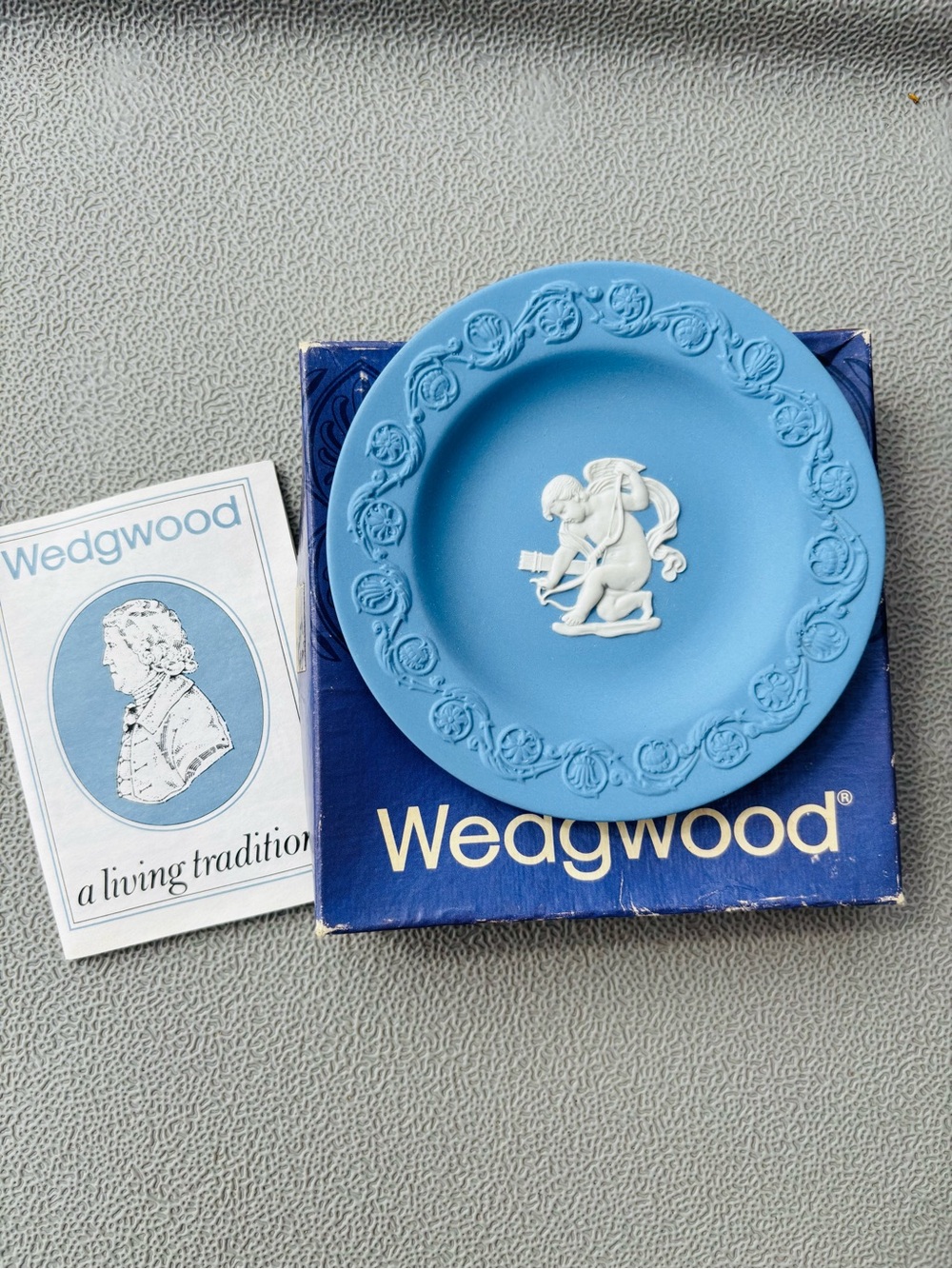 Wedgwood Blue and White Jasperware Cherub Plate Original Box Included!